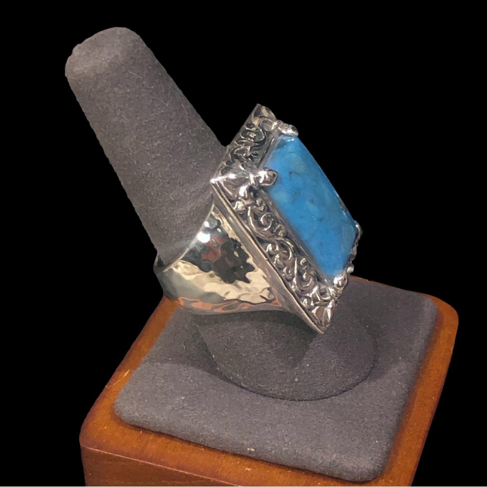 LOIS HILL Sterling Silver & Oversized Turquoise Cabochon Gemstone Cocktail Ring - Picture 17 of 17